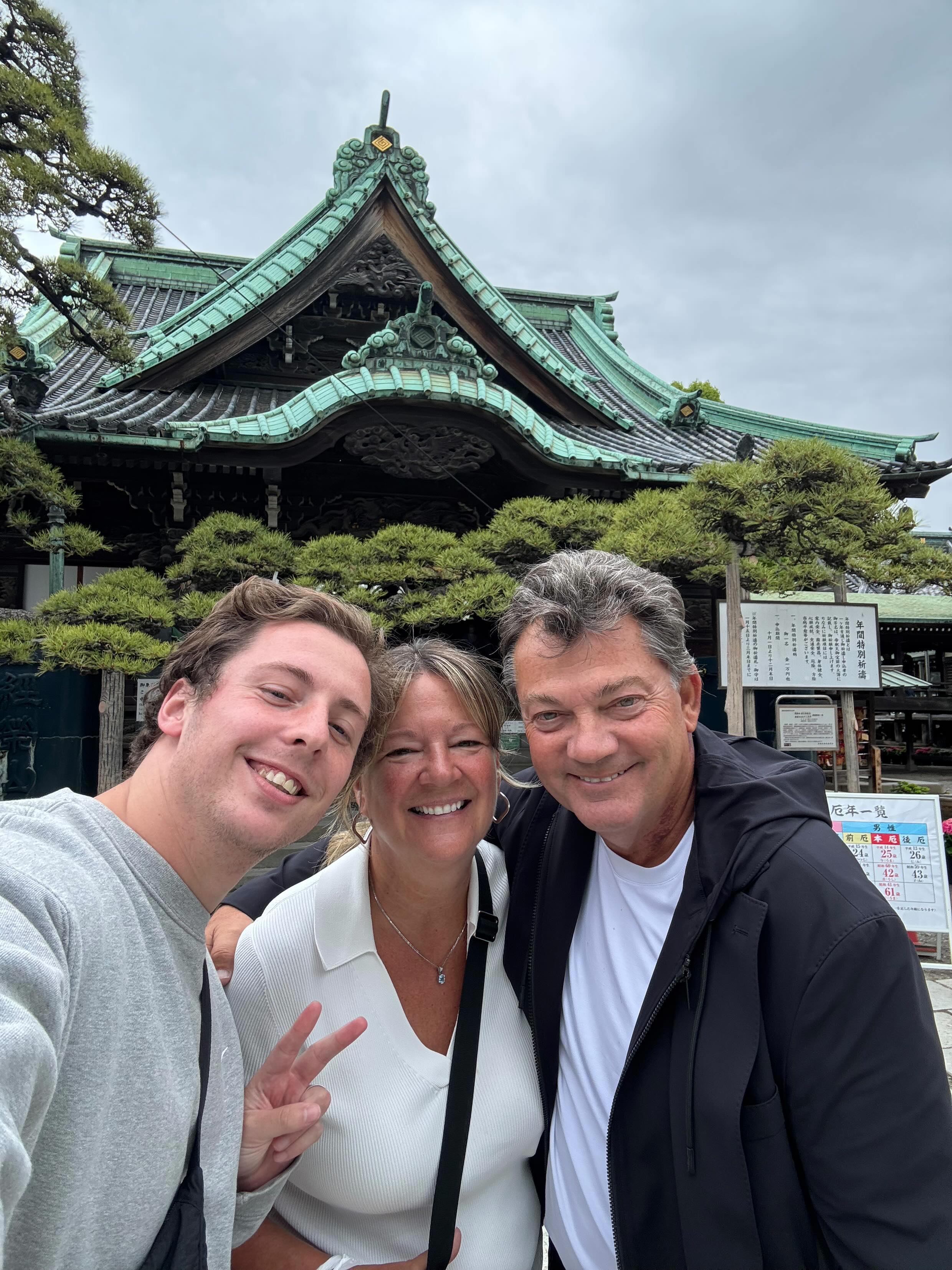 Client avec NMK au temple